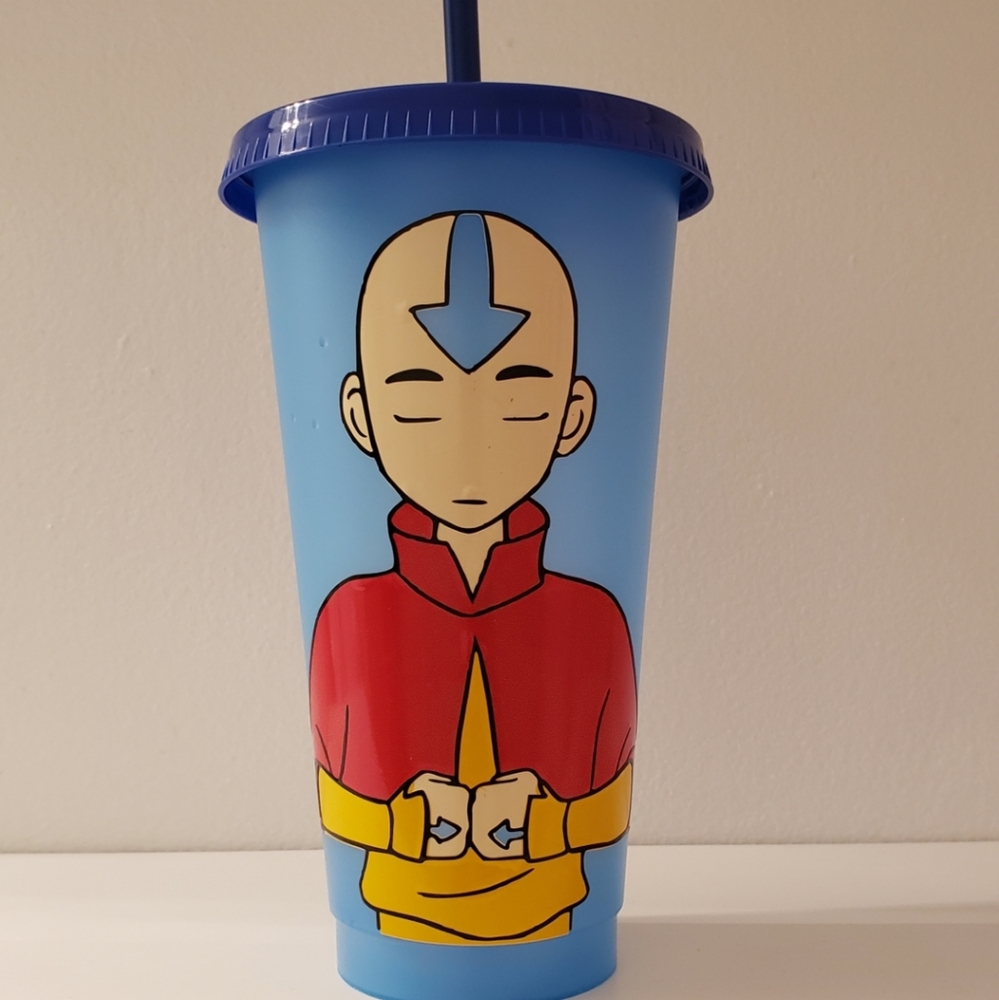 Avatar color changing tumbler